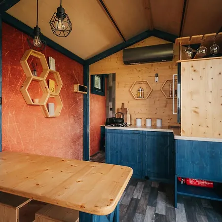 Tinyhouse Louis 아파트 *